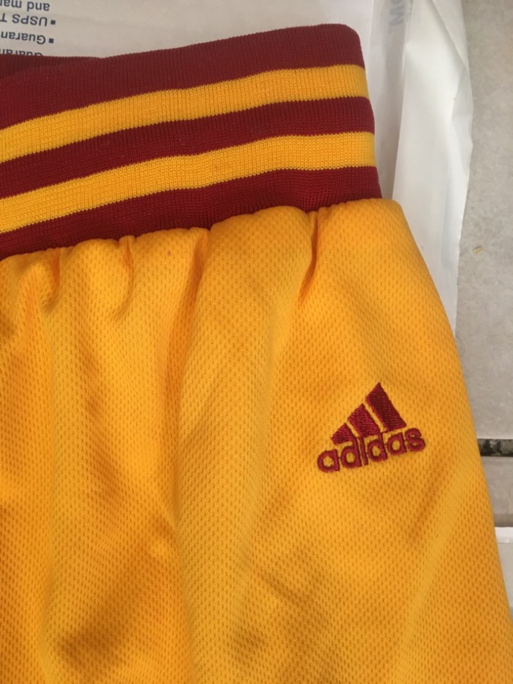 Men’s NBA Authentic adidas Cleveland Cavaliers Gold Shorts Size Small - Picture 7 of 16